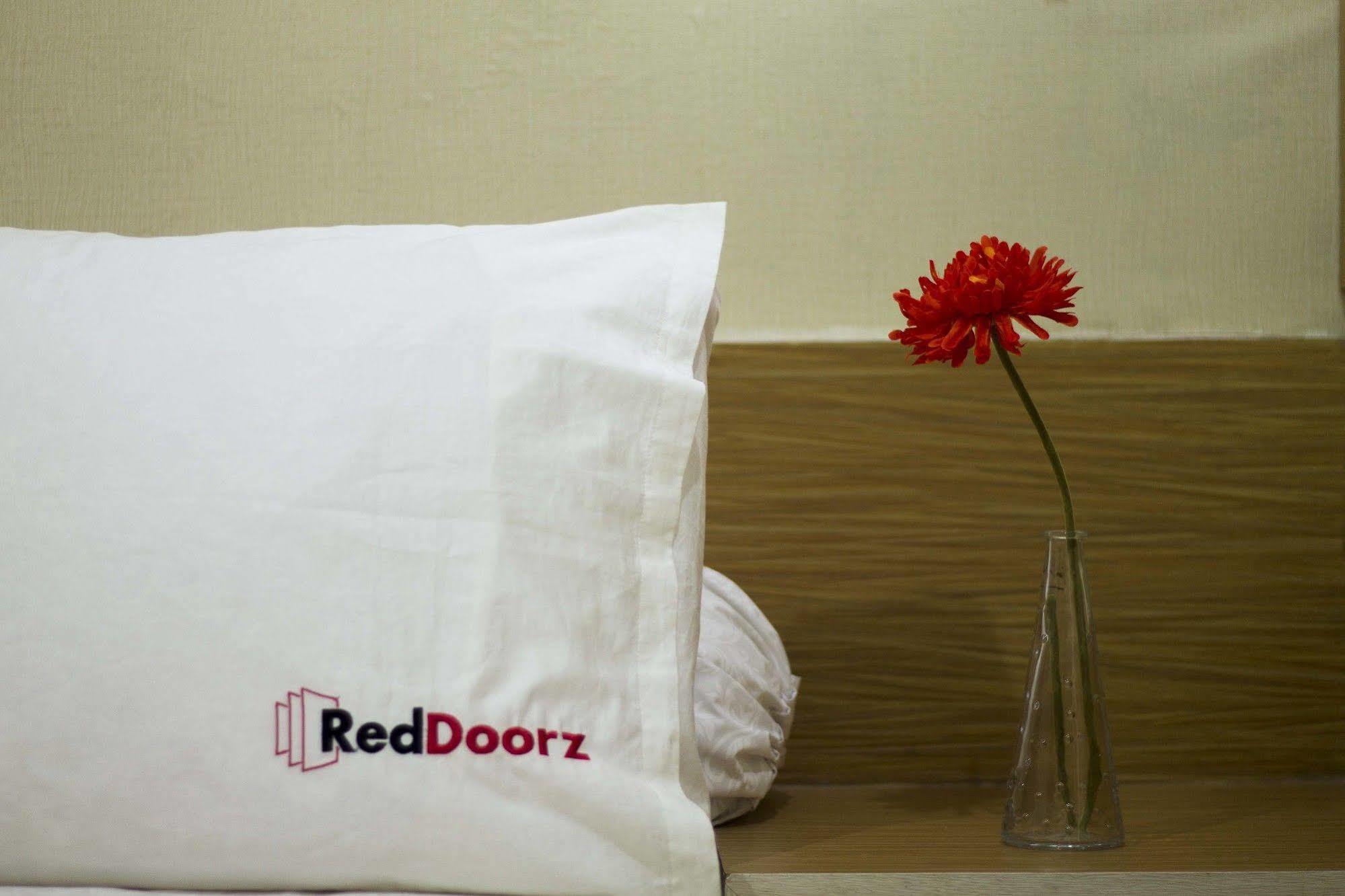 Reddoorz @ Sehati Raya Kuta Legian Dış mekan fotoğraf